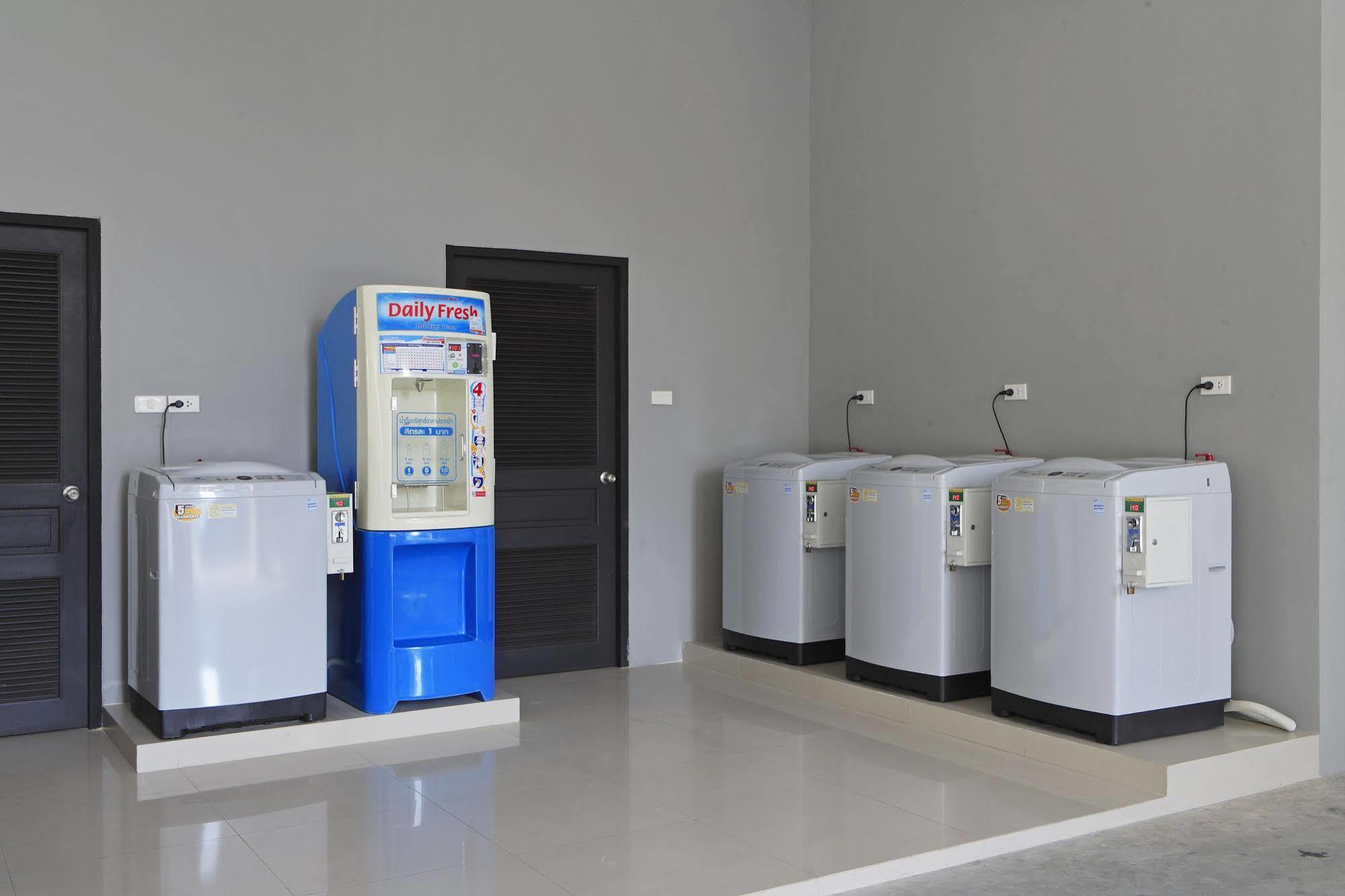 @Home Residence Μπανγκόκ Εξωτερικό φωτογραφία